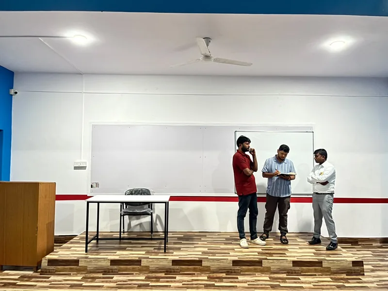 A classroom at the IESP Bangalore campus, at BES College in Jayanagar